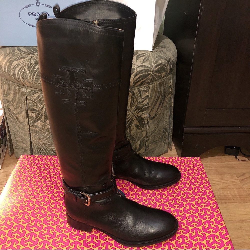 ToryBurch Boots